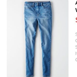 American Eagle Super High Rise Jegging